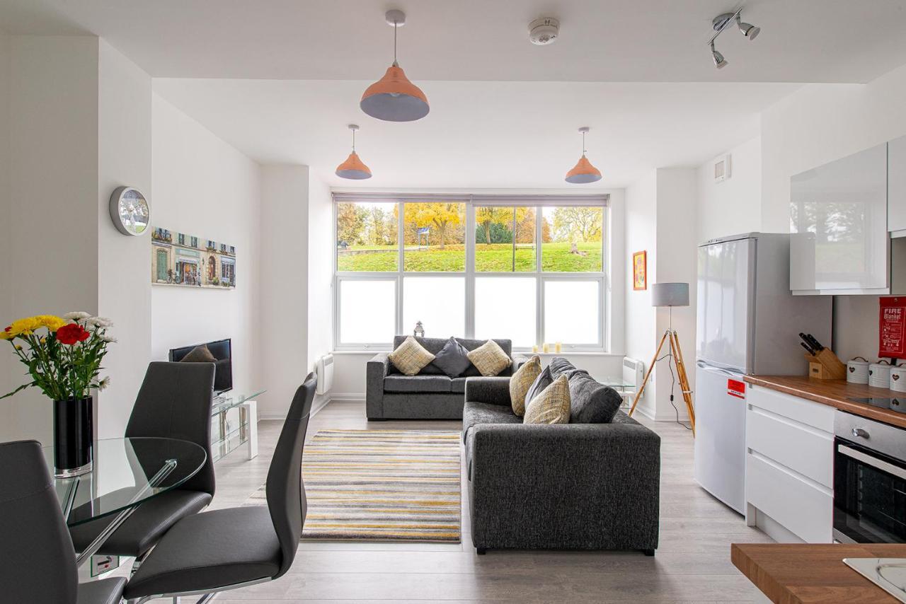Riverside Luxury Apartment Rochester  Esterno foto